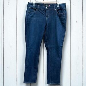 Torrid Dark Wash Denim Jeans RN120684 Tapered Leg Sz 18T‎